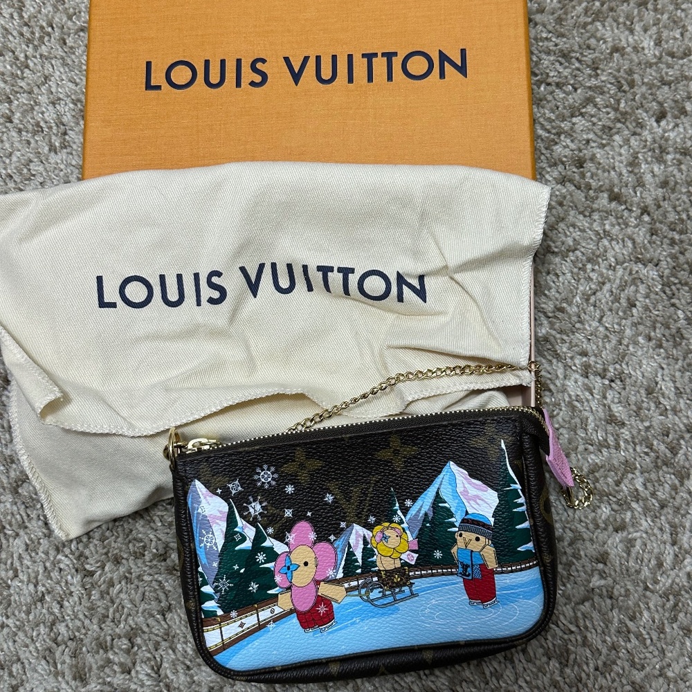 Brand New LV Mini Pochette - Holiday Collection